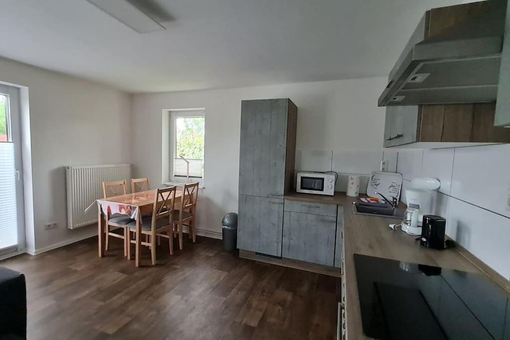 Komfortabele Ferienwohnung In Ruhiger Lage Sassnitz Zewnętrze zdjęcie
